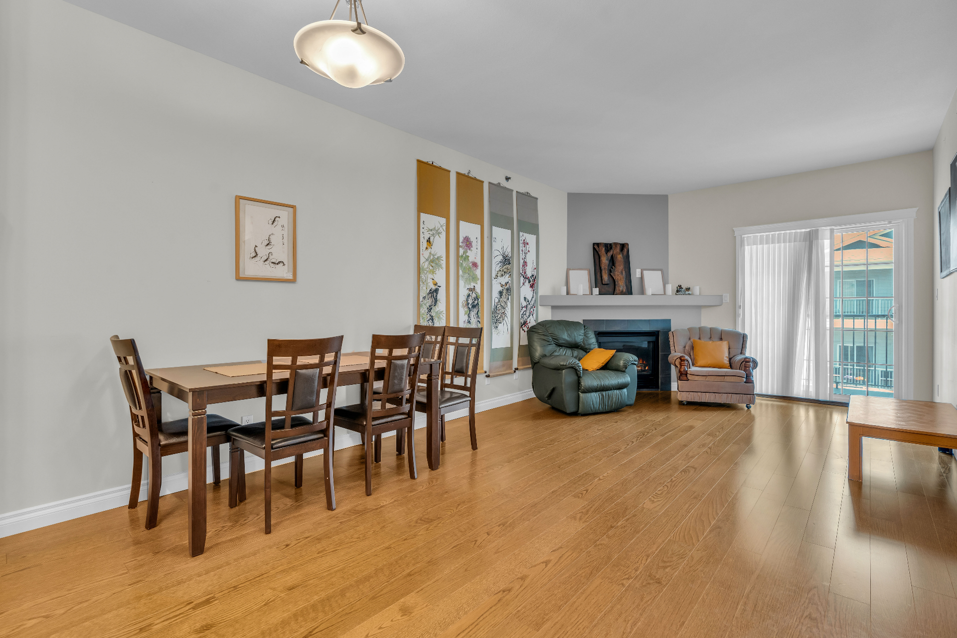 百年高中步行顶楼公寓出售 · 333 Nelson Road #409 ——林与唐地产 - 4